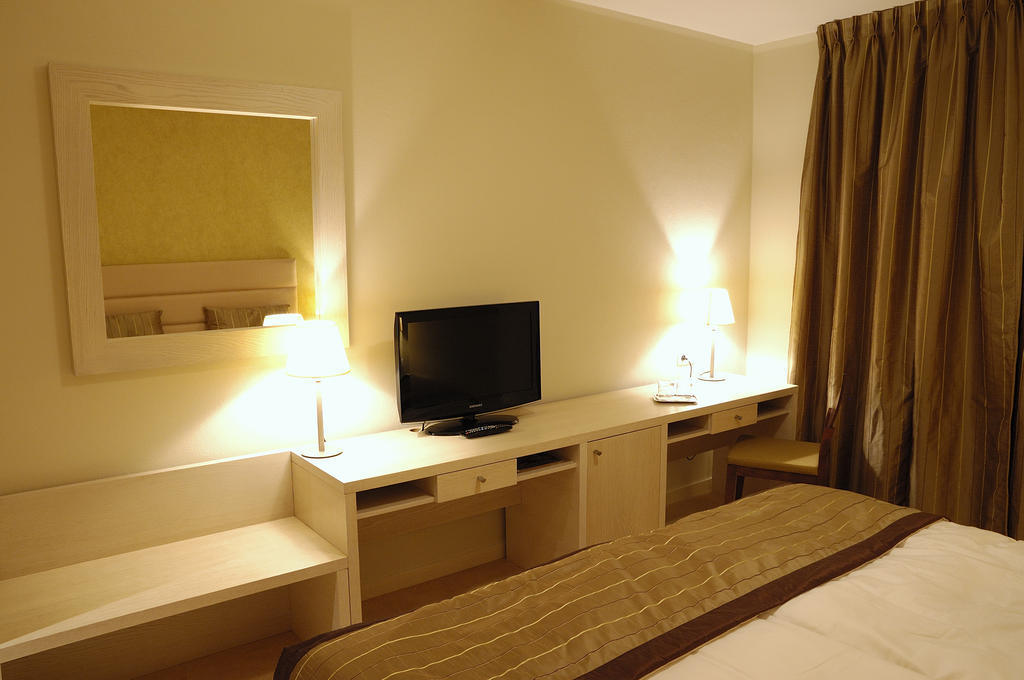 Hotel Predium Vráble Kamer foto